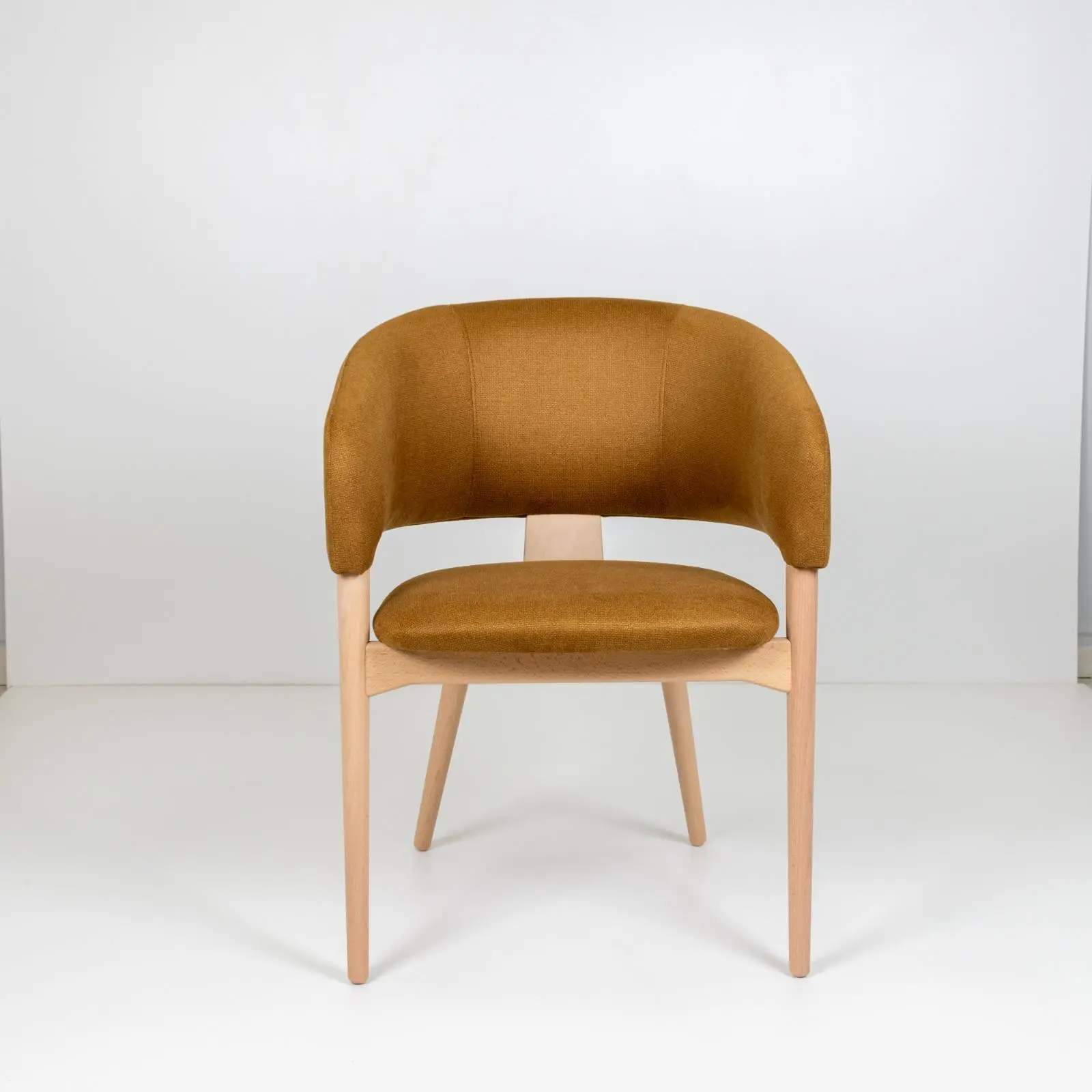 Arvenza Chair